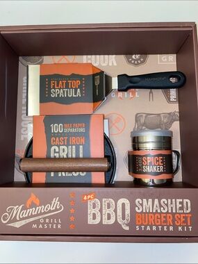 The Mammoth Grill Master 4-Piece BBQ Smashed Burger Set